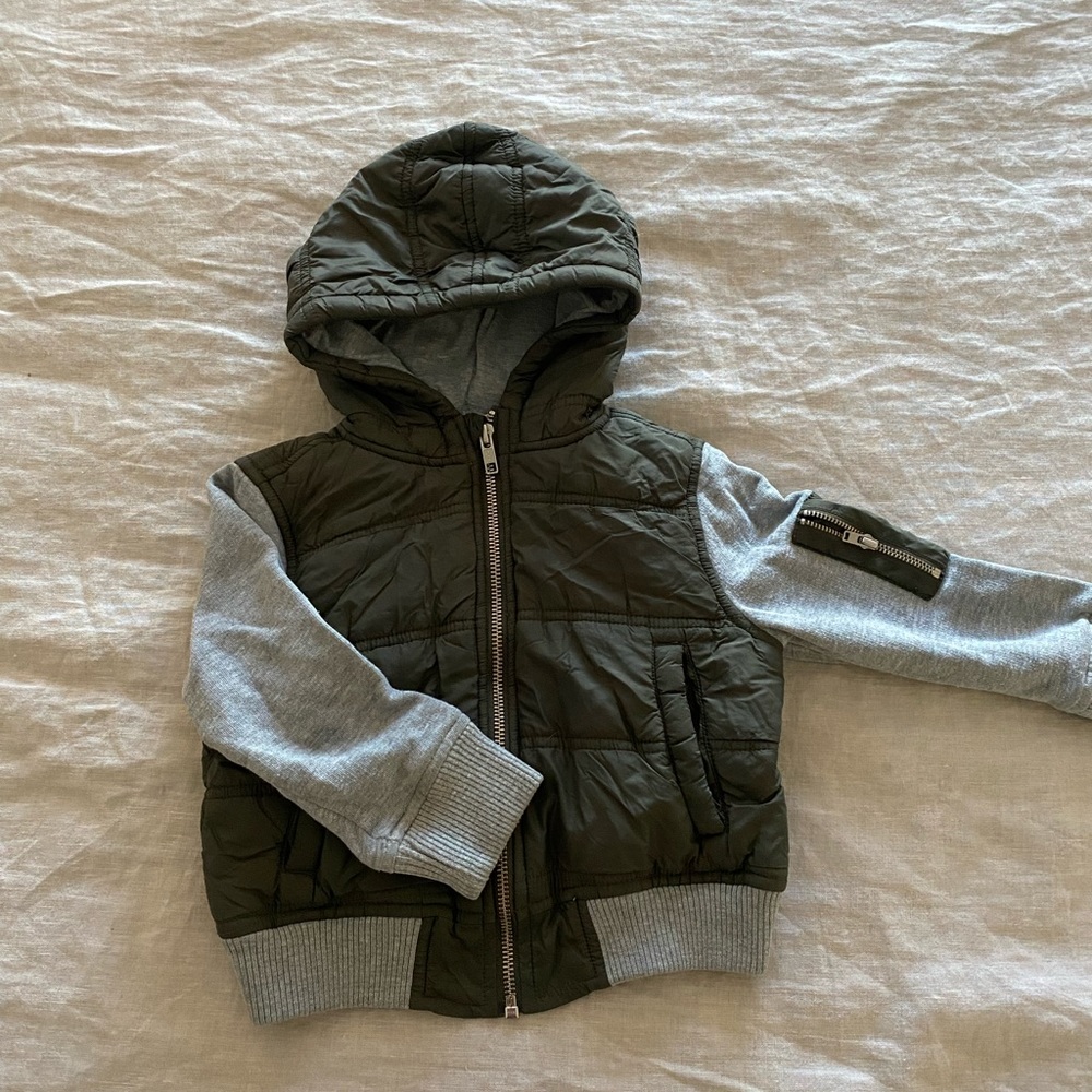 Tucker and Tate boys jacket size 2T